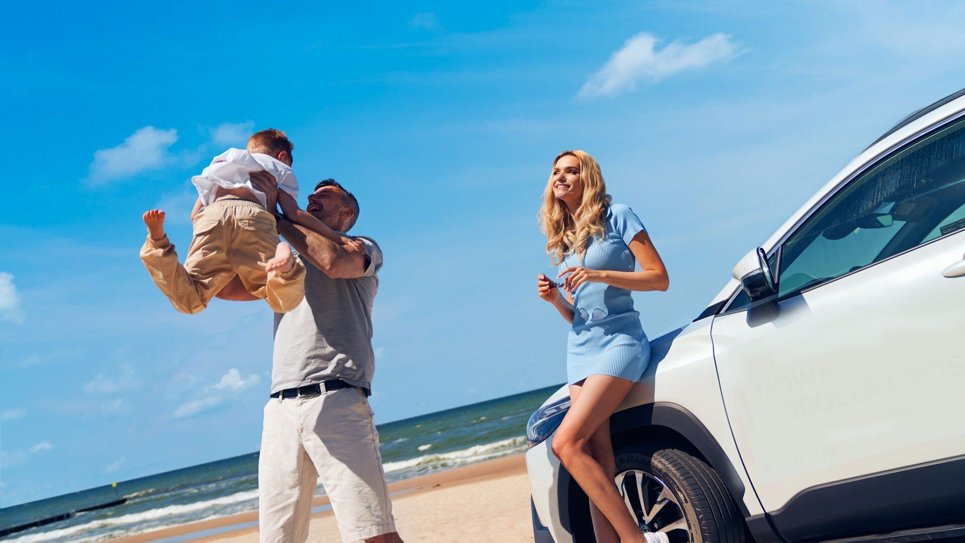 Playa en los alrededores y playa de arena blanca 