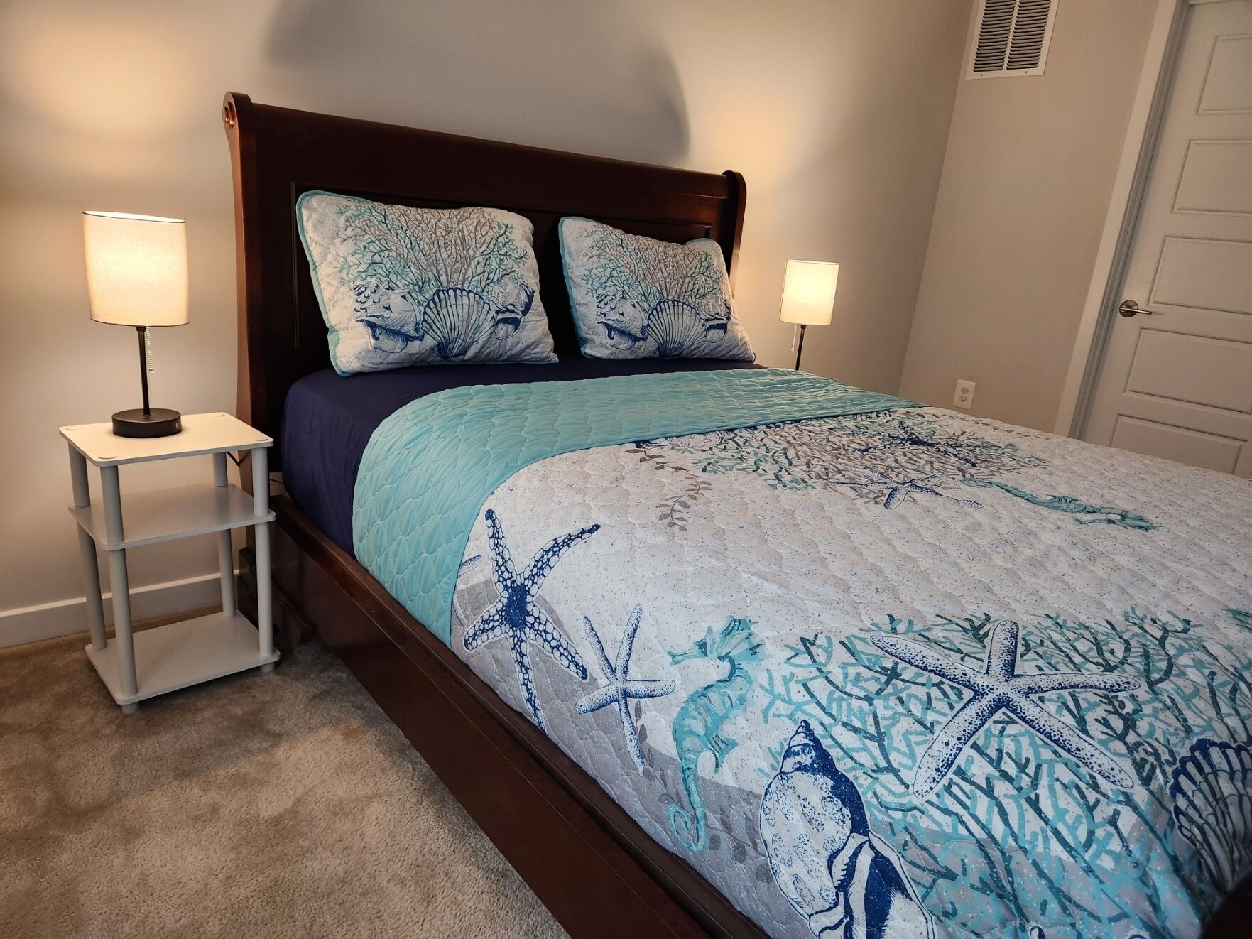 Private suite at Glenmont Metro