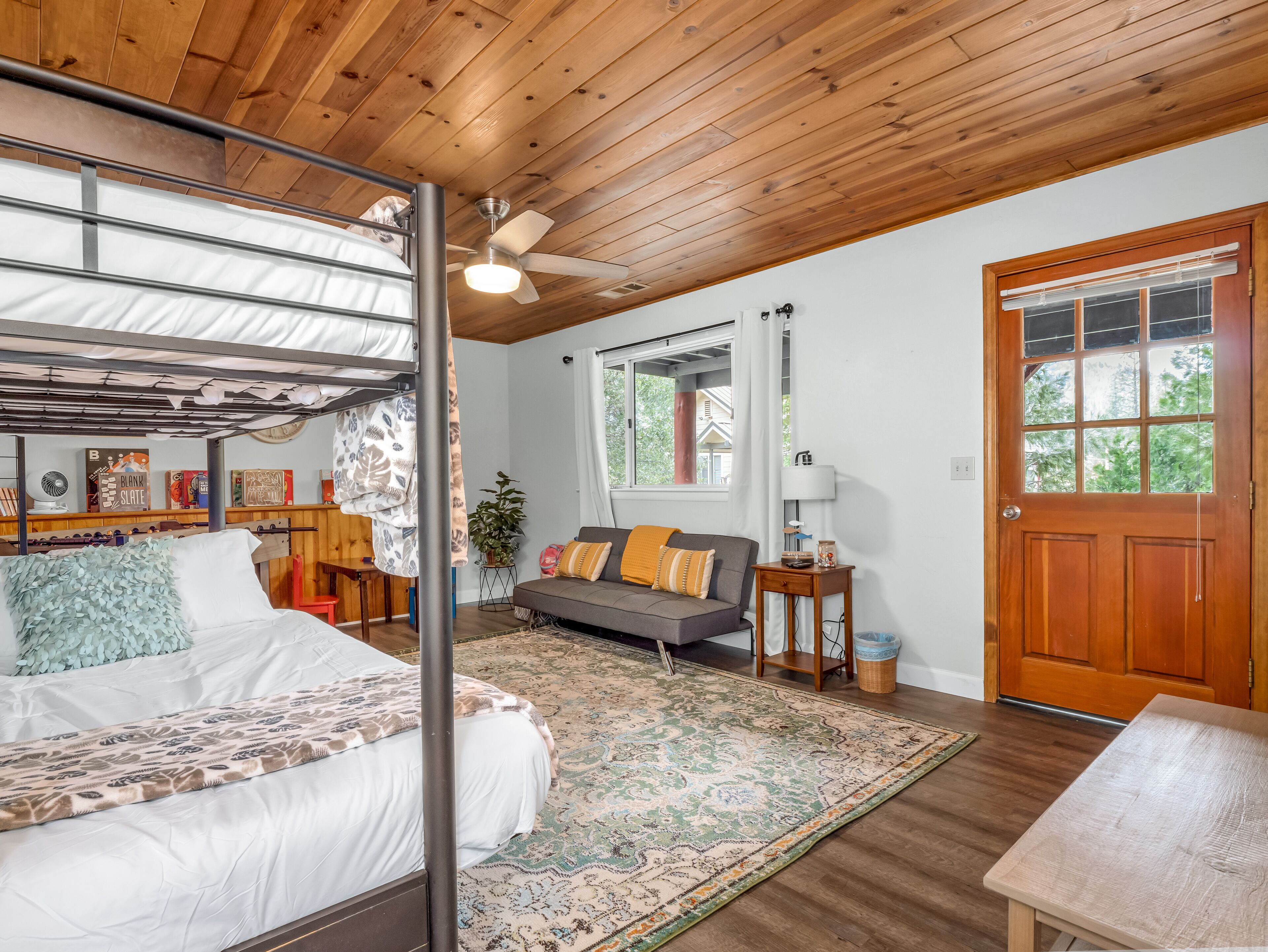 5 bedrooms, iron/ironing board, travel crib, free WiFi