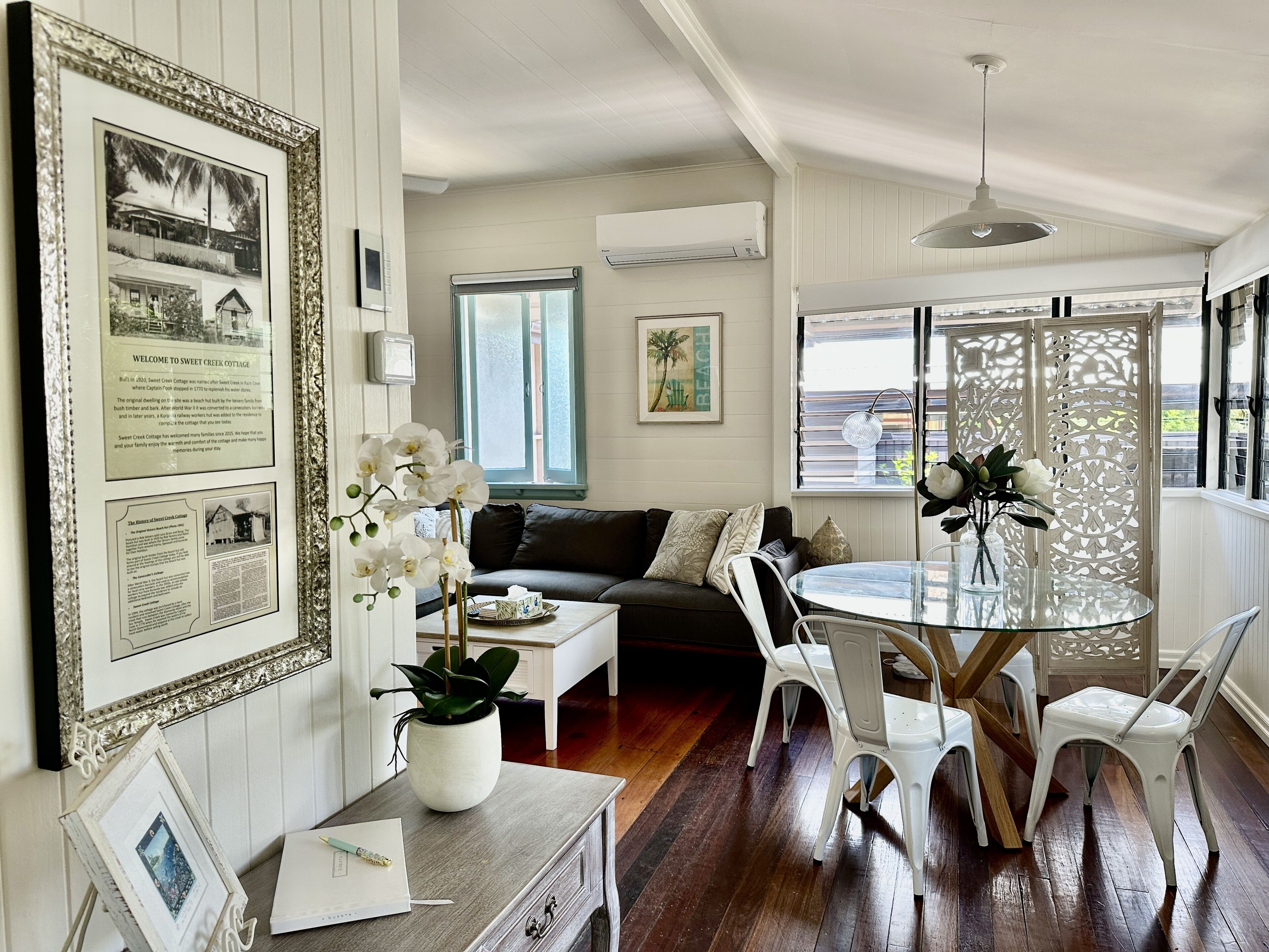 Family House | Dining room