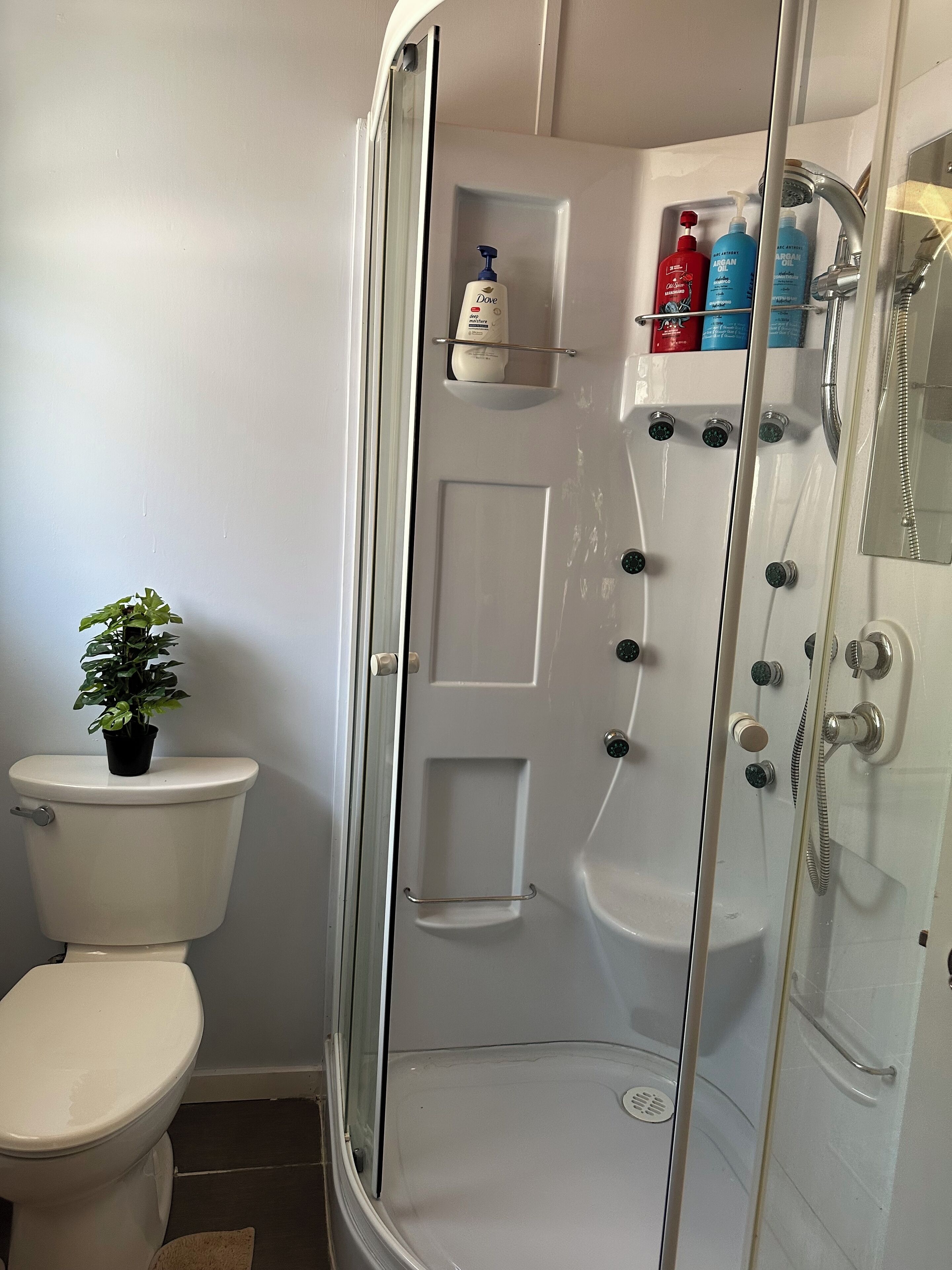 Reconnect by the river. To yourself, to nature, to loved ones. 