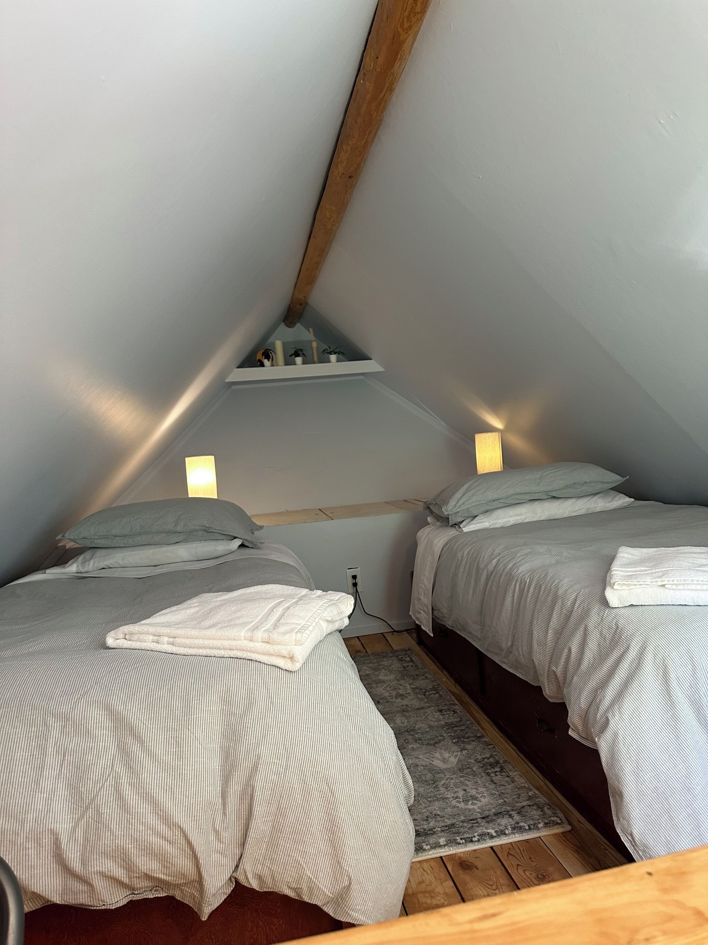 Reconnect by the river. To yourself, to nature, to loved ones. 