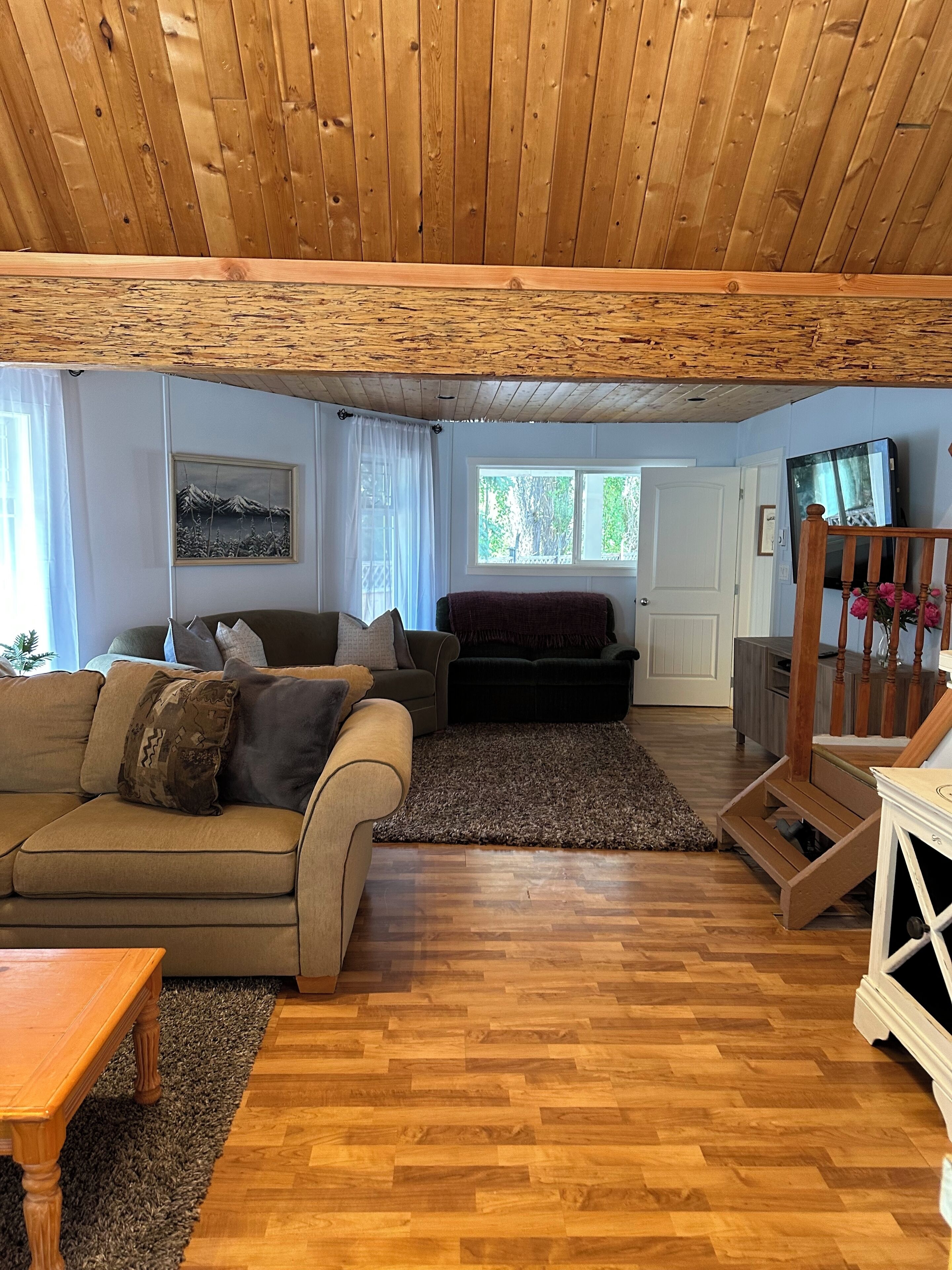 Reconnect by the river. To yourself, to nature, to loved ones. 