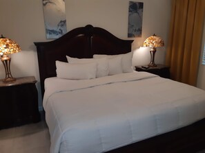 2 chambres, fer et planche Ă repasser, Wi-Fi, draps fournis