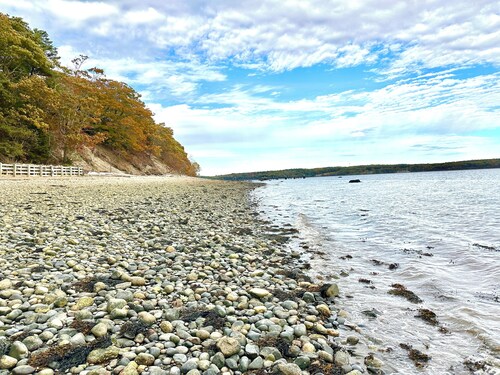 The Best of Maine: Waterfront home/private beach on Penobscot!