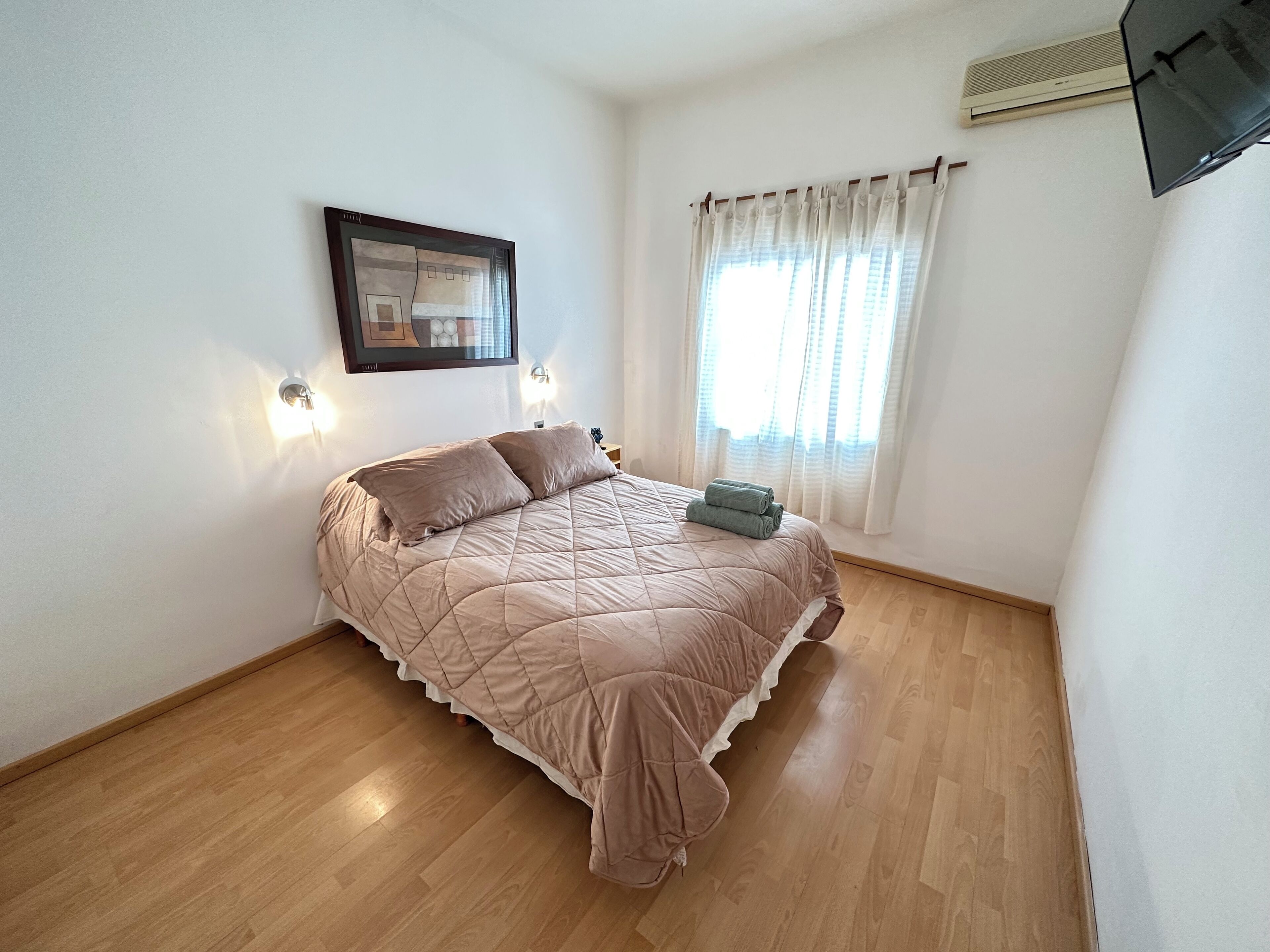 "Modern, centrally located, spacious house with a garage."