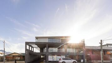 Overnatningsstedets facade