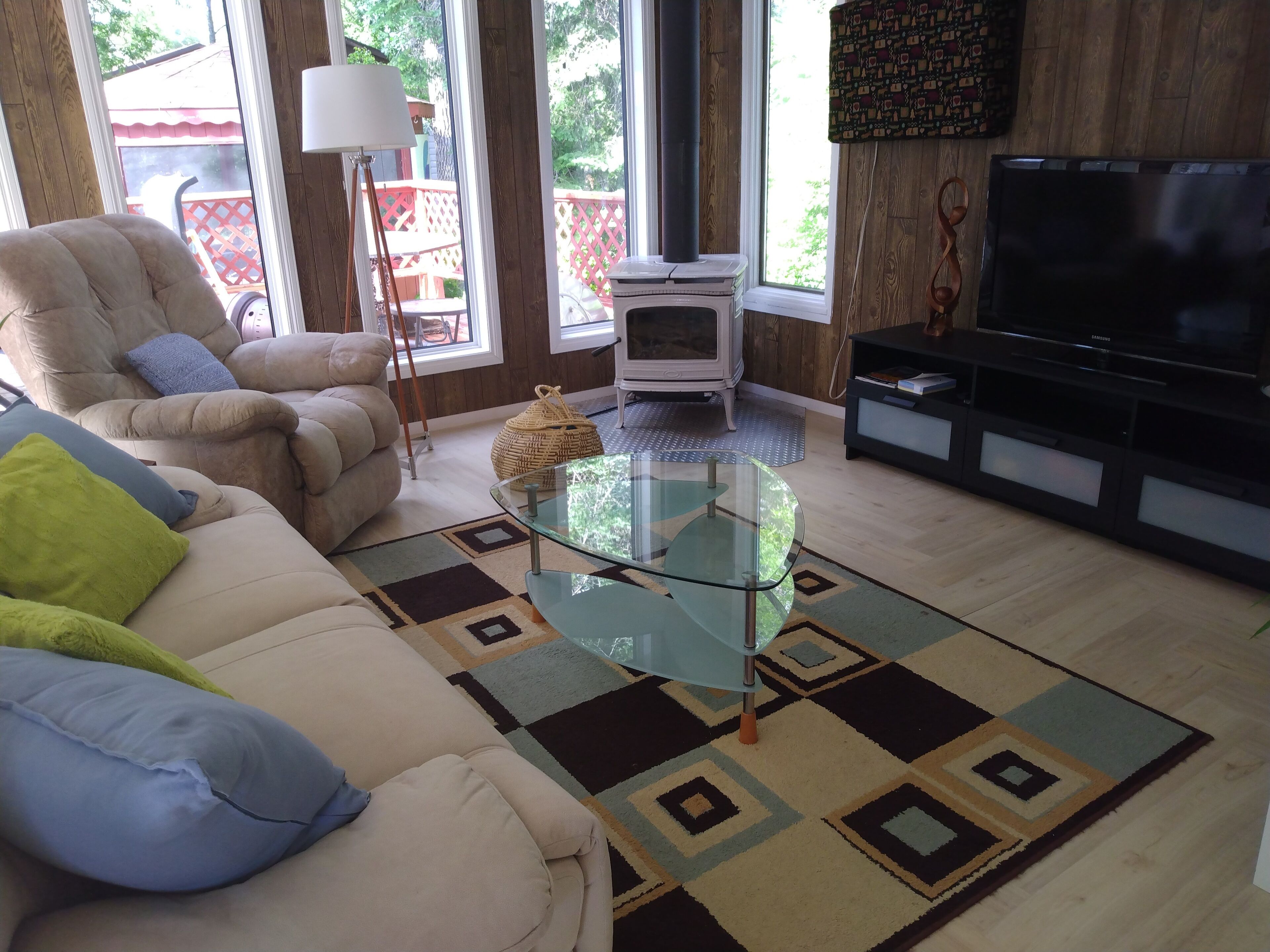 Peaceful Cottage in Ponemah - 5 min walk to Lake Winnipeg!