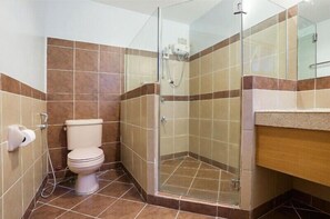 Ducha, cabezal de ducha tipo lluvia, artículos de tocador gratuitos