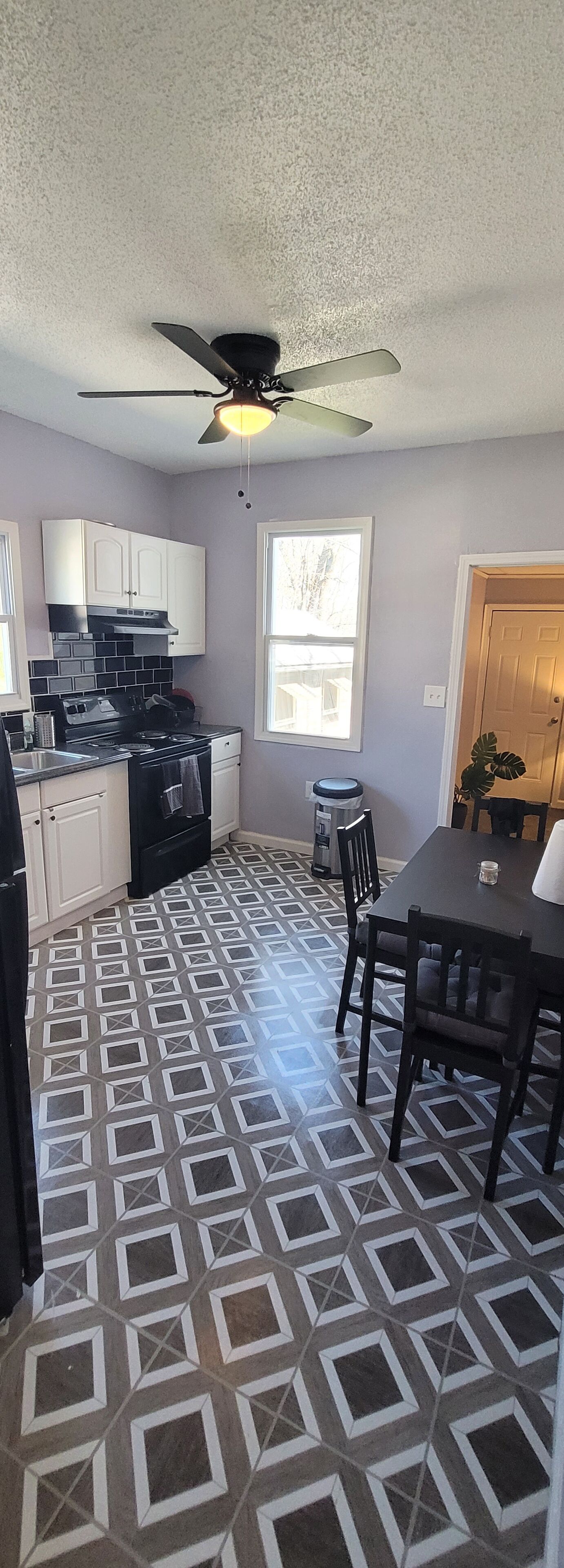 Knalij’s Convenient Stay