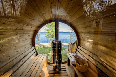 Rockwood Hills · Lake House: Private Dock, Sauna, Pets and Kayaks