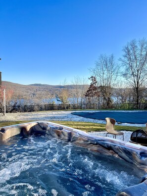 Outdoor spa tub - Secluded Stunning Lake View Villa w Heated Pool, Fenced Yard & Hot Tub (Greenwood Lake)