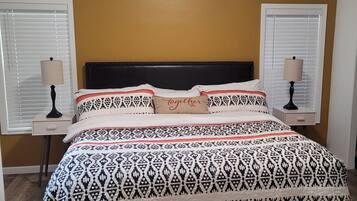 3 chambres, coffres-forts dans les chambres, fer et planche Ă repasser