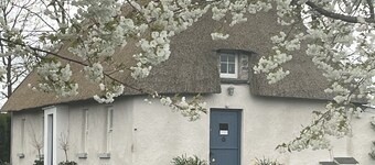 Irish Thatched cottage. Escape to a piece of living history on a country farm
