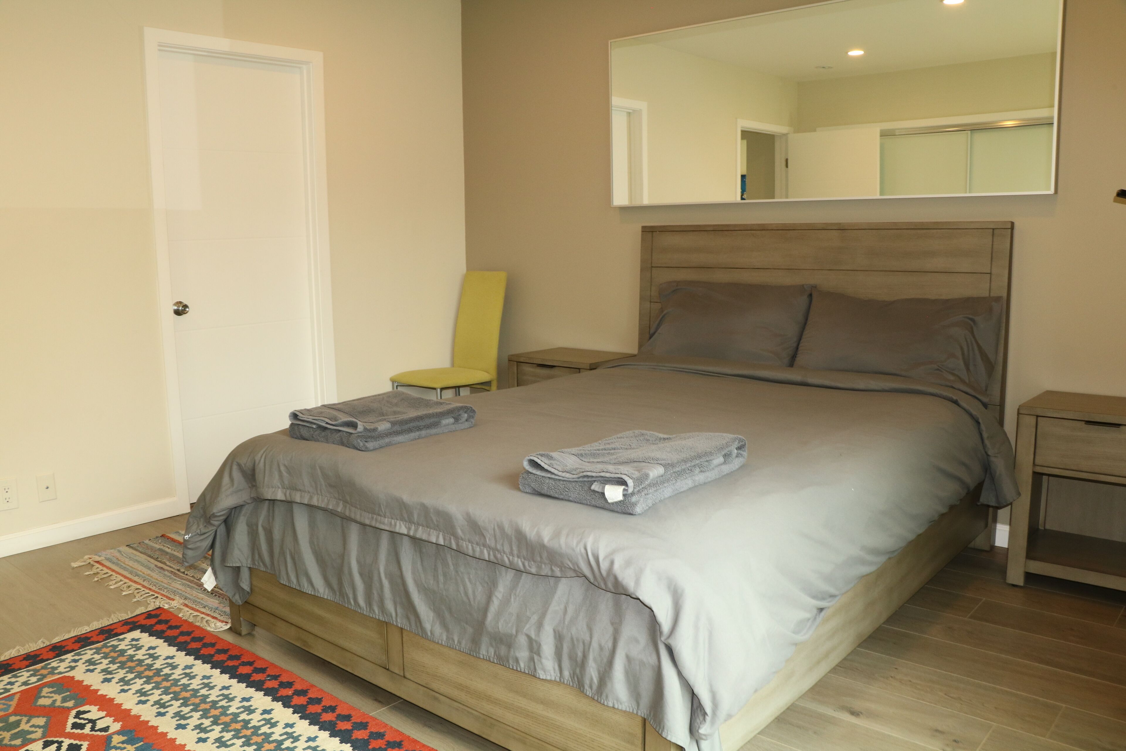 Beautifully Remodeled 4BR Home-Outdoor Dining BBQ