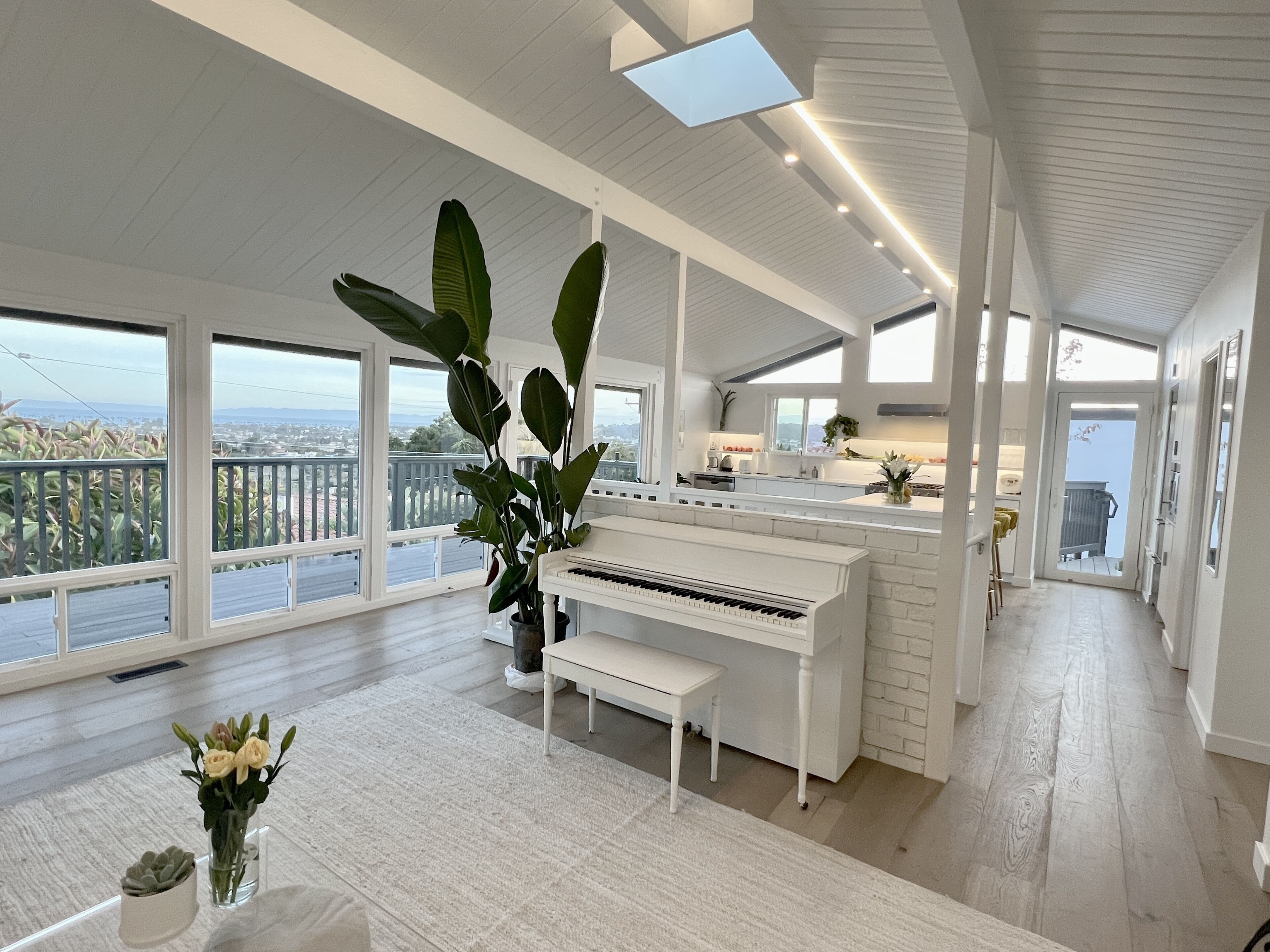 - New Listing -Luxury House on the Riviera , Modern Design,  and Panoramic Ocean