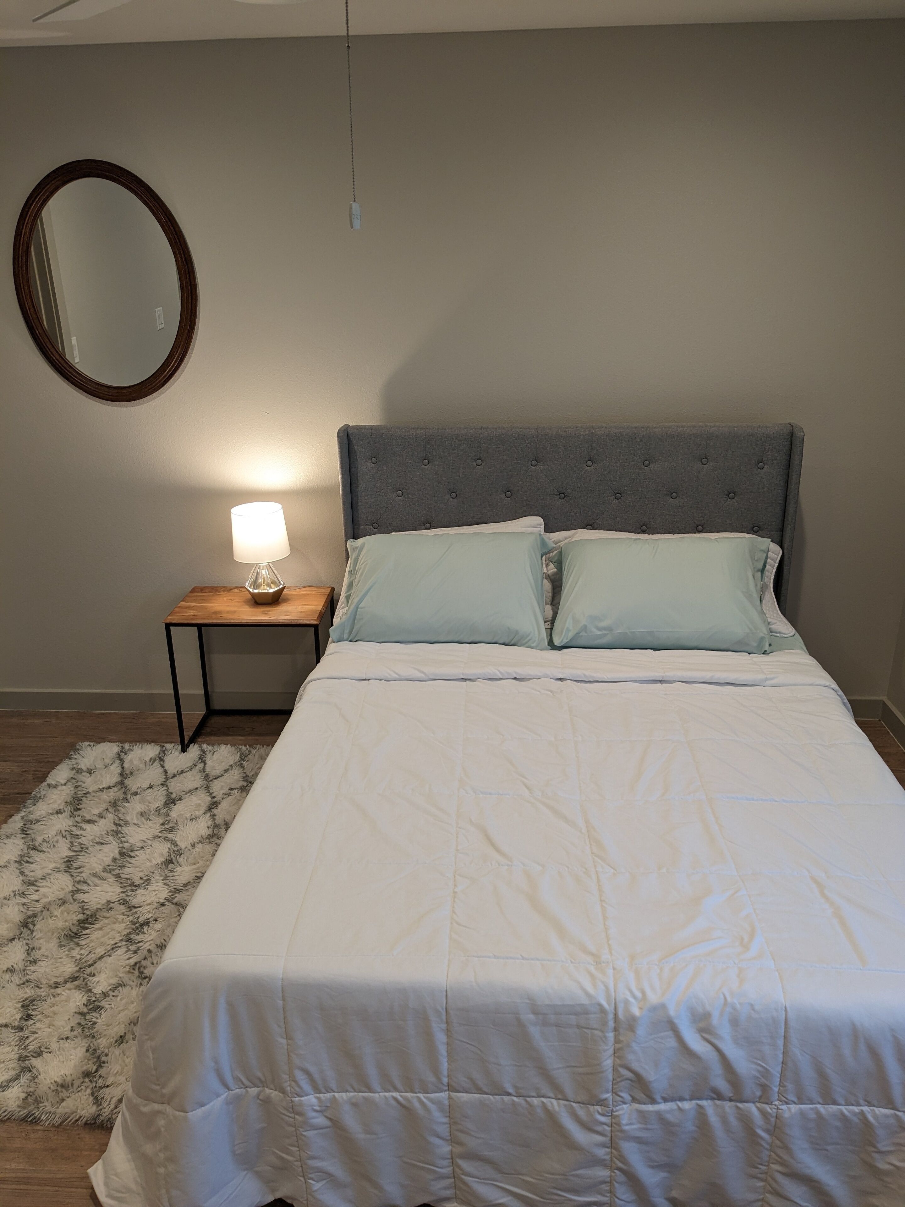 Cosy Apt. Near Downtown. A Quiet Place.