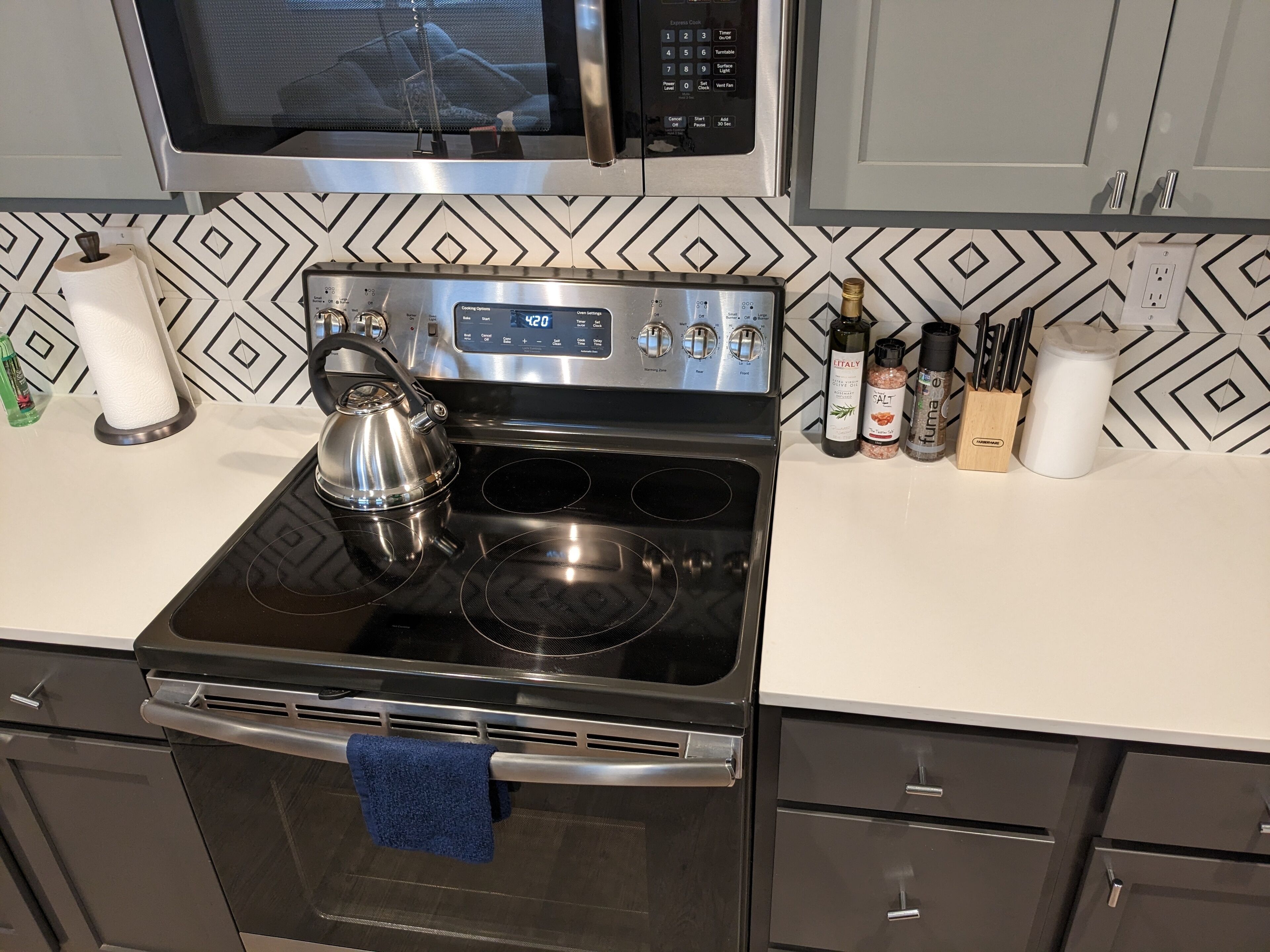 Cosy Apt. Near Downtown. A Quiet Place.