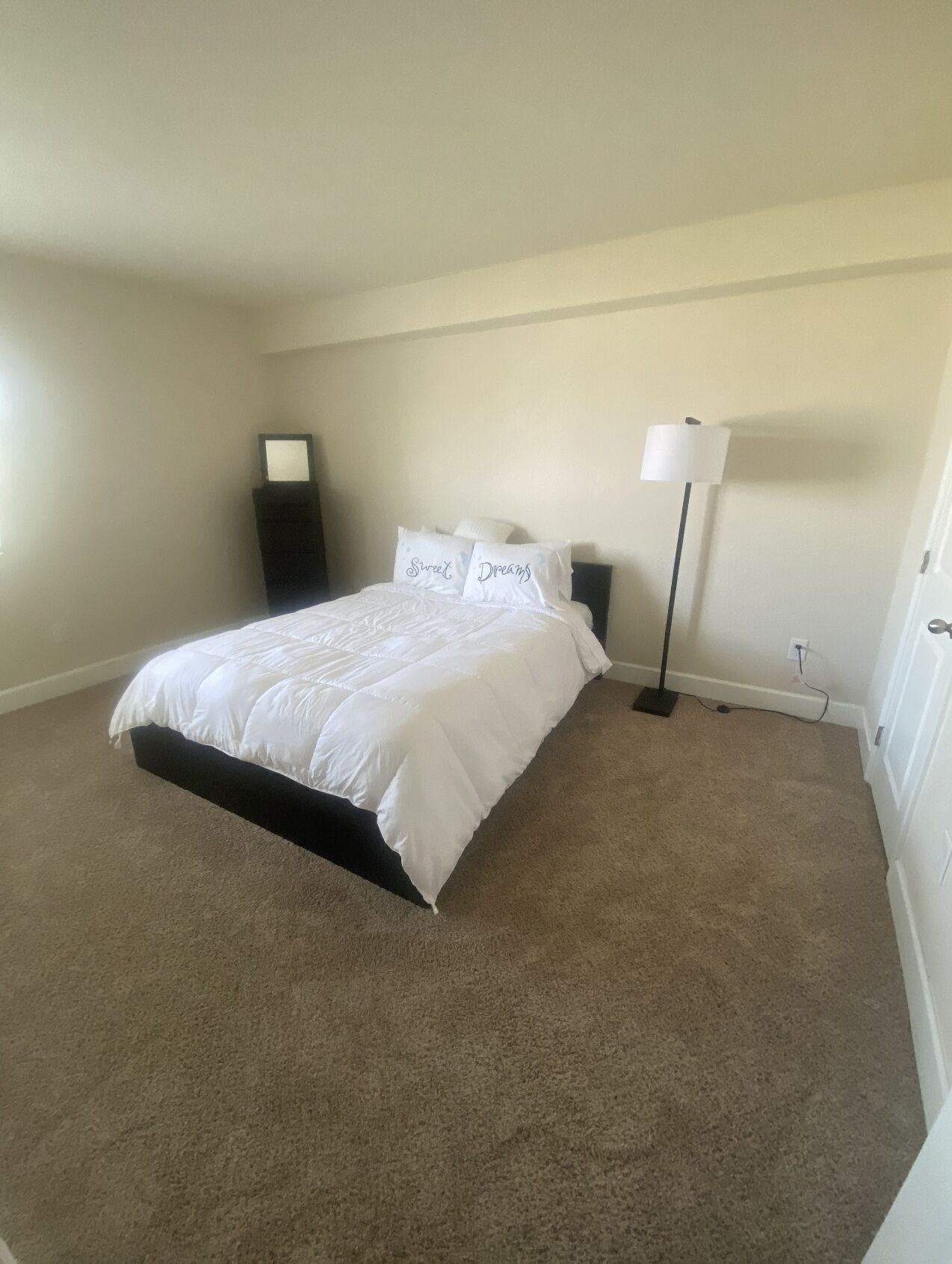 Fresh and Cozy 1BR w/ Patio