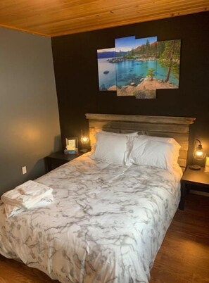 3 bedrooms, iron/ironing board, travel cot, free WiFi