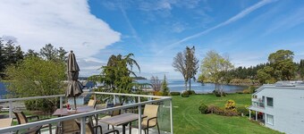 Ocean View Hideaway Suite B