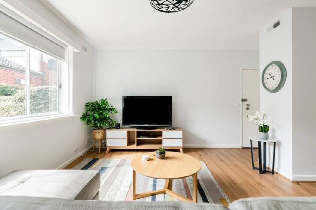 Luxurious 2br: Near Showgrounds & Racecourse!