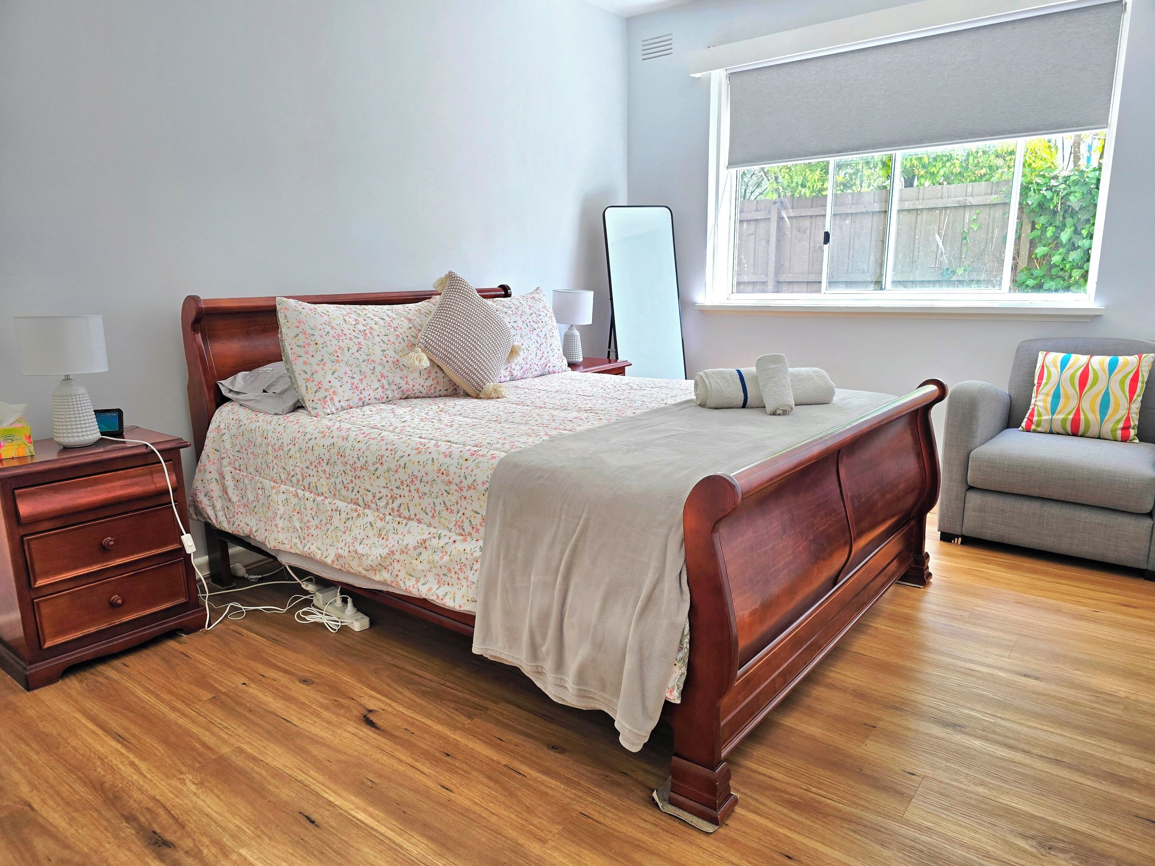 2 bedrooms, iron/ironing board, free WiFi, bed sheets