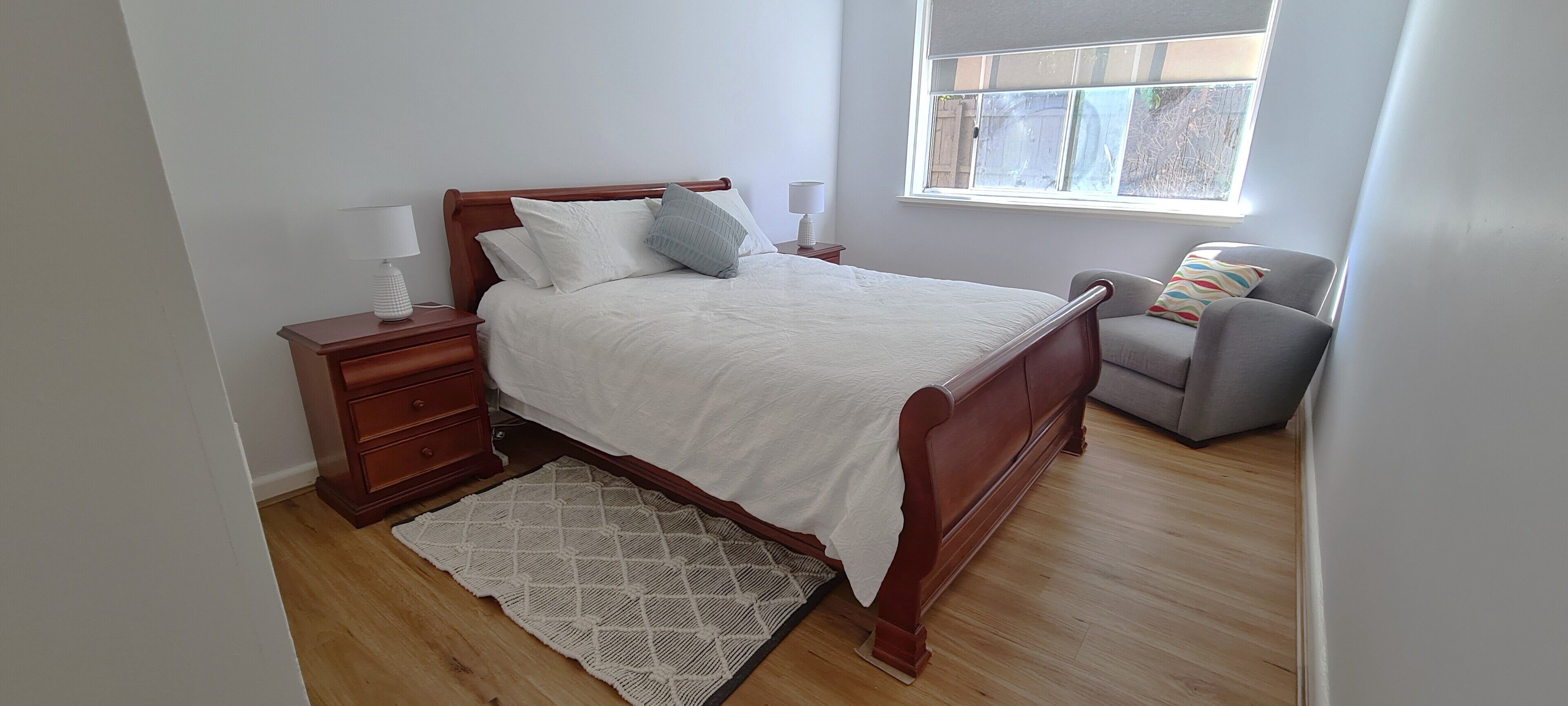 Luxurious 2br: Near Showgrounds & Racecourse!