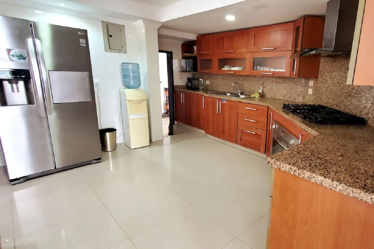 Incredible Penthouse with Panoramic Pool