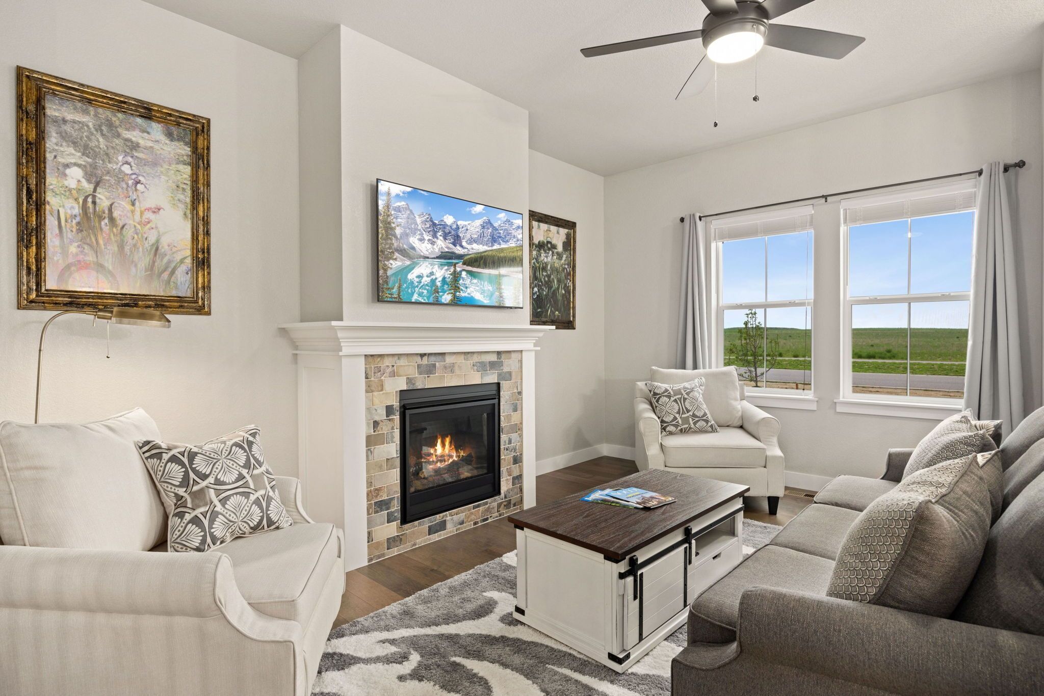 Modern 4BR w upgrades galore! Walk to Golf Resort.  Come Stay Awhile!