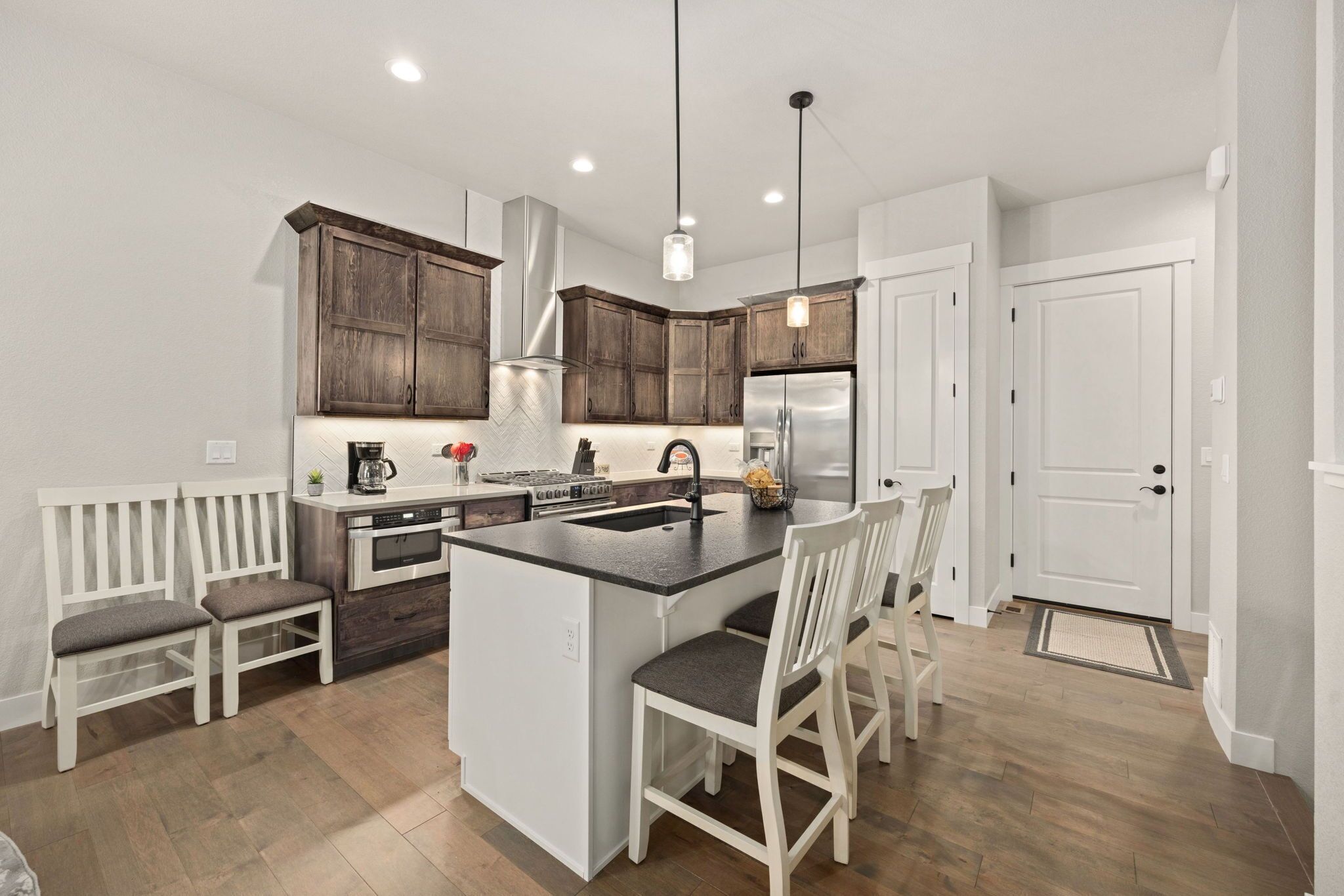 Modern 4BR w upgrades galore! Walk to Golf Resort.  Come Stay Awhile!