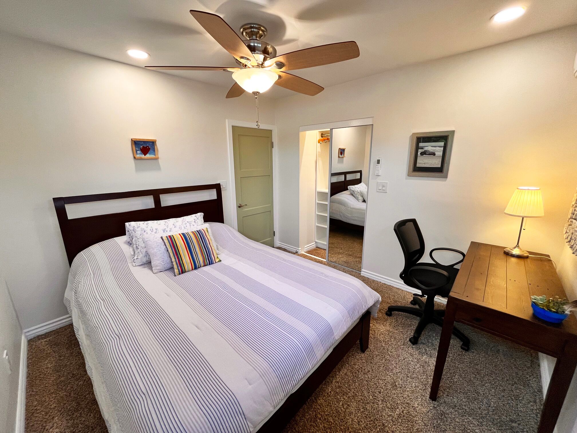 Adorable 1 bedroom house 8 min from La Jolla!