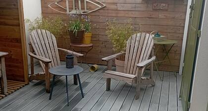 Maison tranquille a 3,5km du centre ville de la Rochelle.