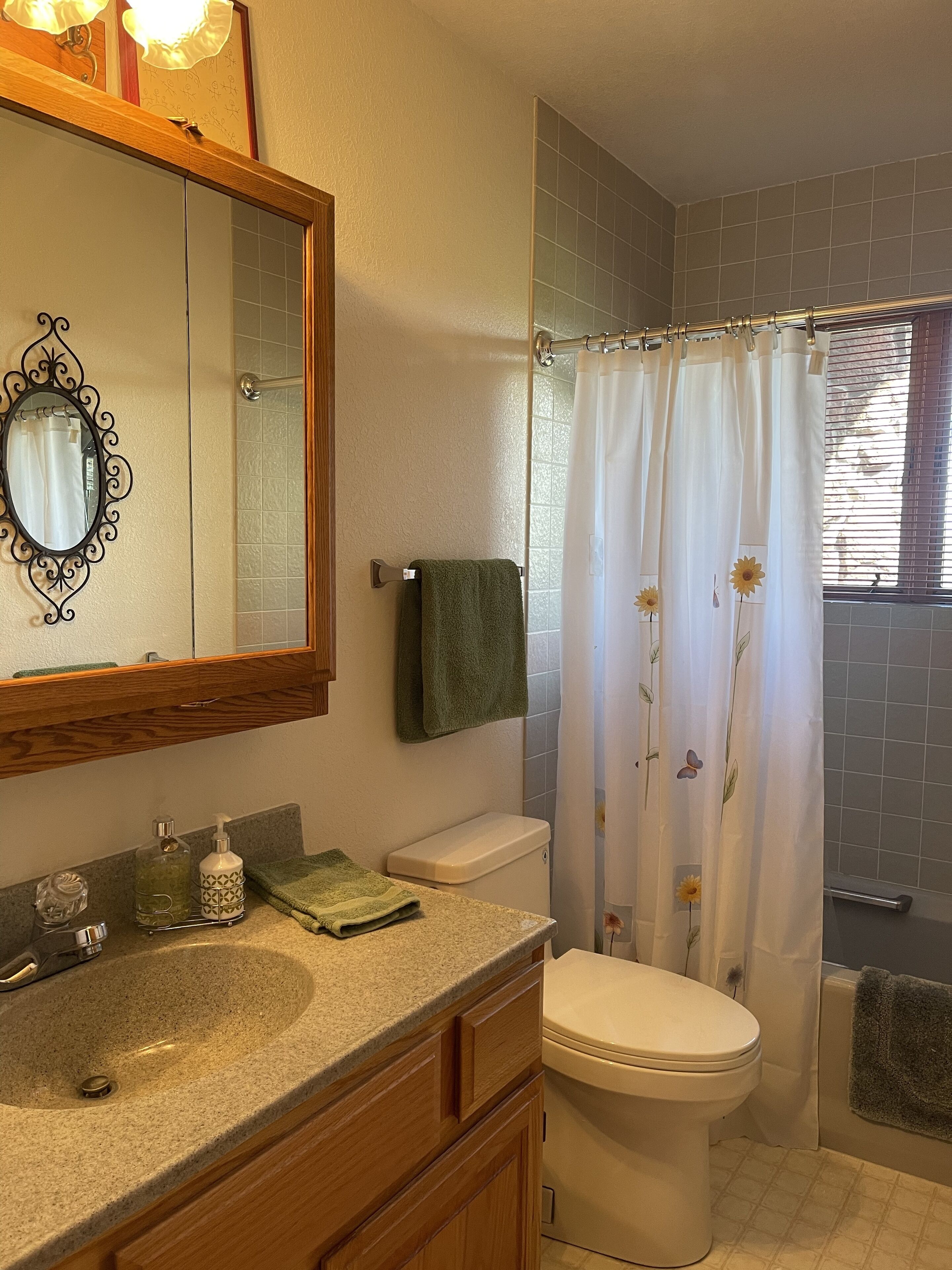 Beautiful home in the Bitterroot Valley!