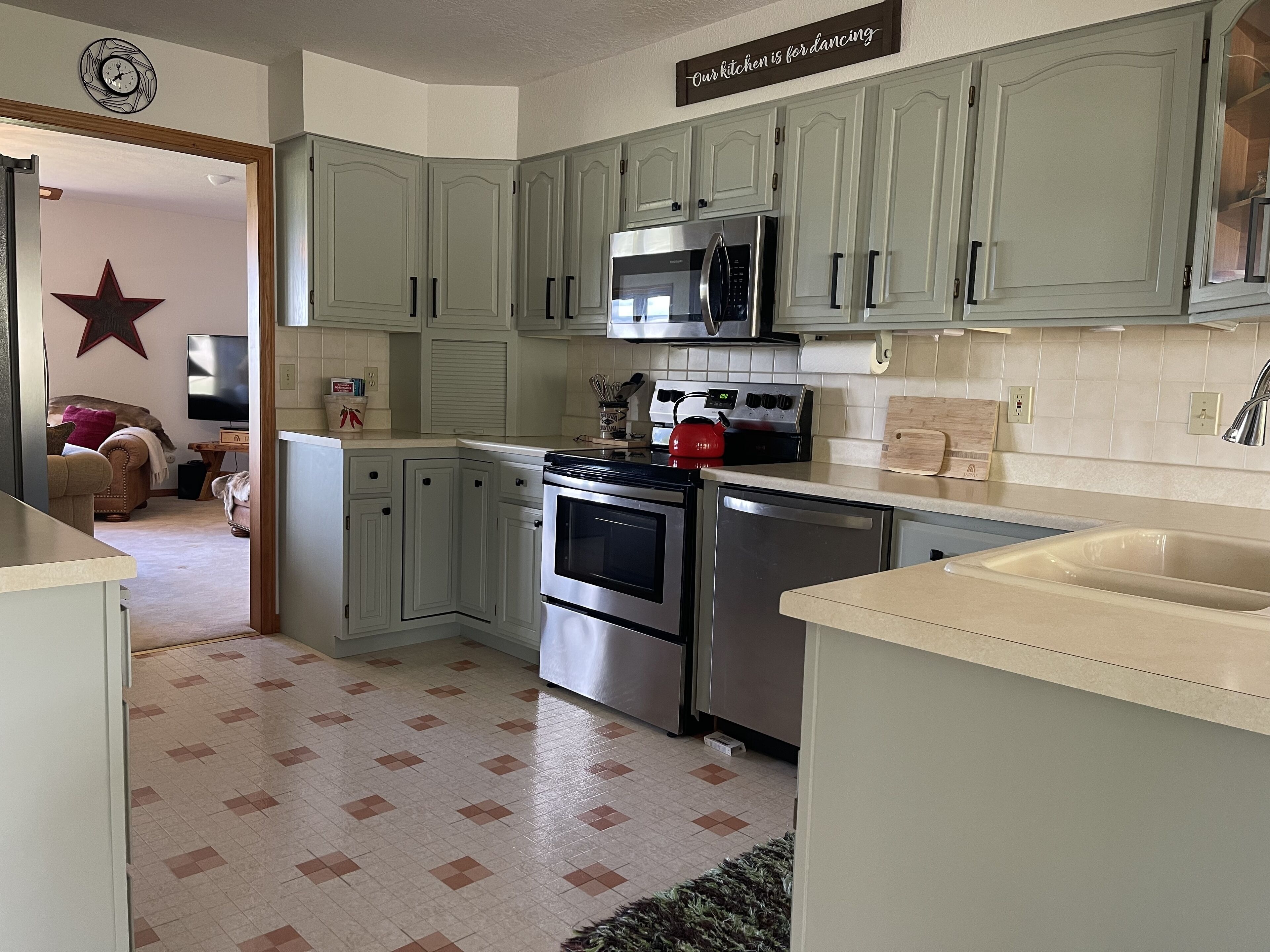 Beautiful home in the Bitterroot Valley!