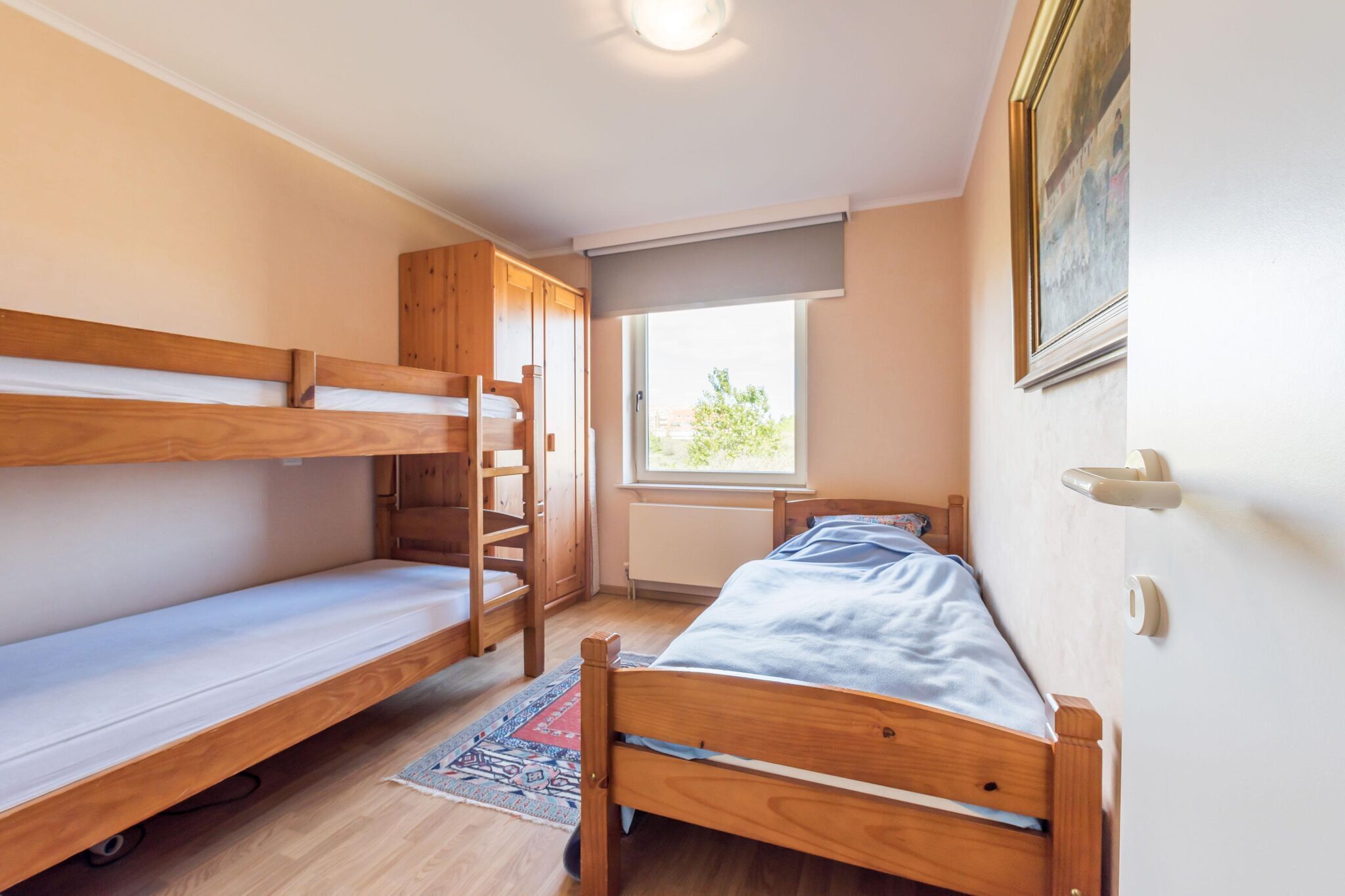 Hawthorn 1-3 g spacious apartment near the sea