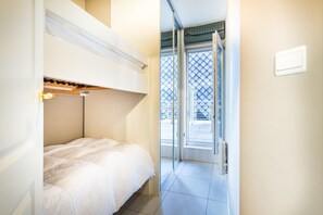 2 bedrooms, free WiFi, bed sheets - Apartment in Koksijde near Sea Dike (Koksijde)