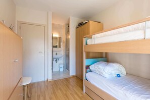 2 Schlafzimmer, Bügeleisen/Bügelbrett, WLAN