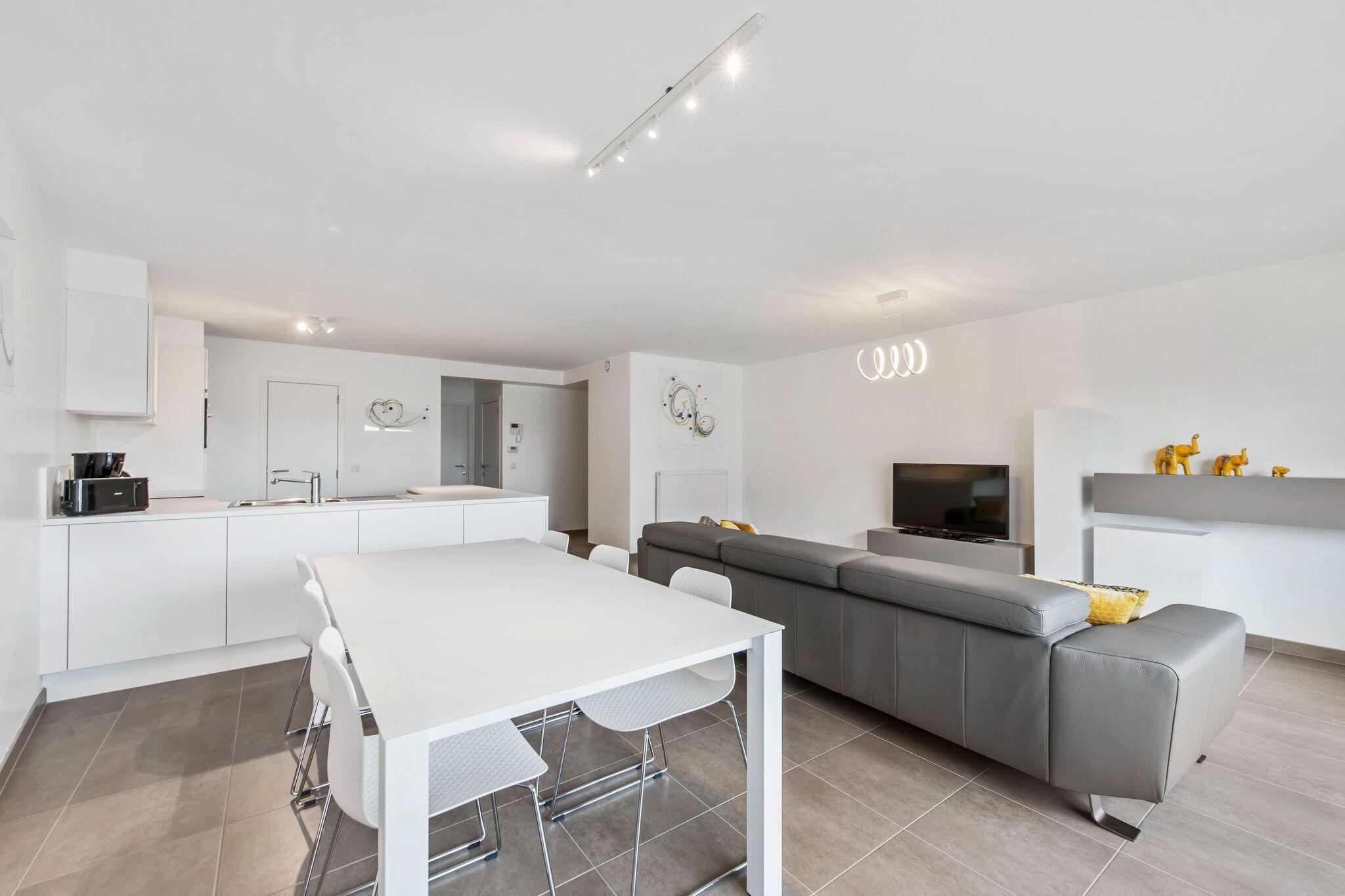 Delmar 401K26 apartment in the center of Koksijde