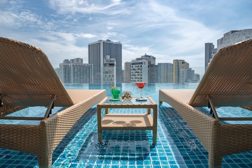 Seaesta Nha Trang Hotel