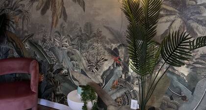 Casa Tropical Jungle in the Couve close to DT