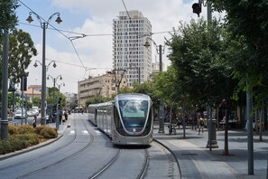 Train station shuttle