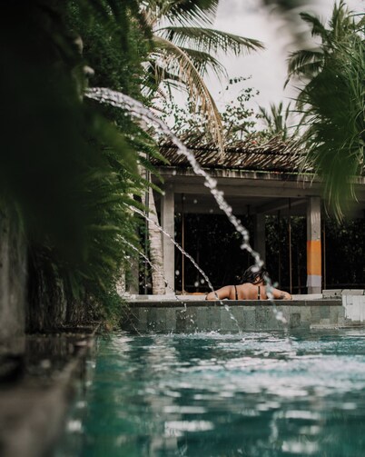 Mangroove Bay Boutique Hostel