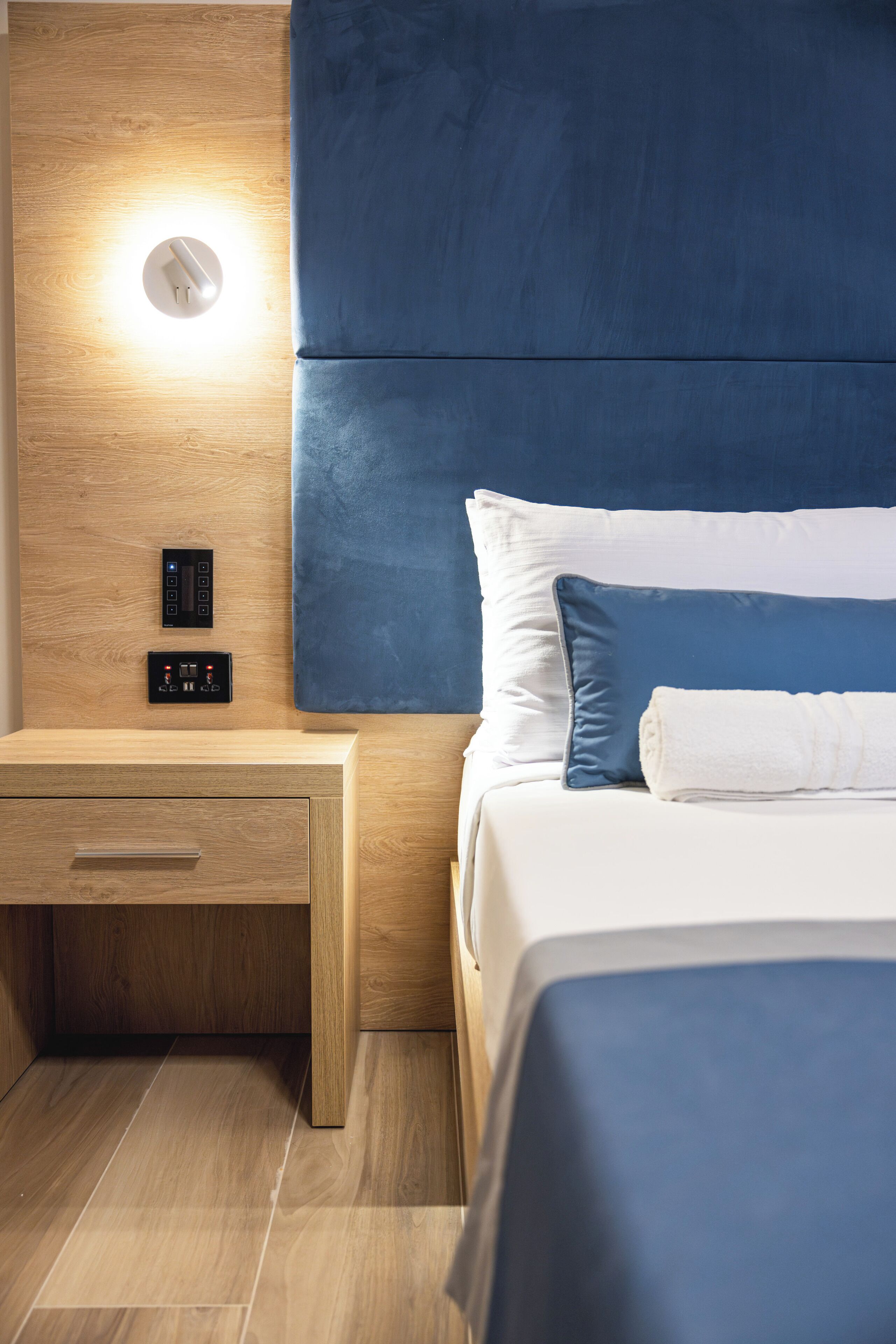Habitación doble Royal | Camas con efecto memoria, minibar y caja de seguridad en la habitación 