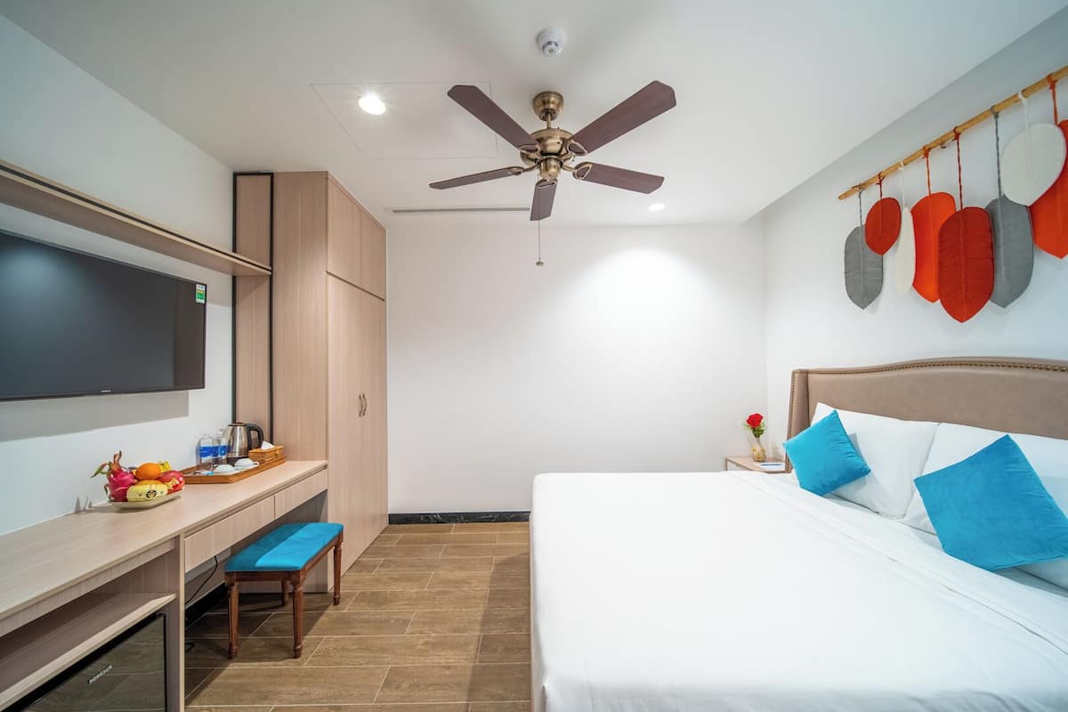 Raya, 1 King Bed without Window | 1 間臥室、低過敏寢具、迷你吧、客房內保險箱