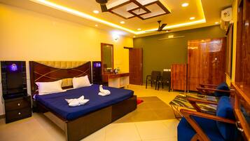 Luxury Cottage, Garden View | Egyptian cotton sheets, premium bedding, memory foam beds