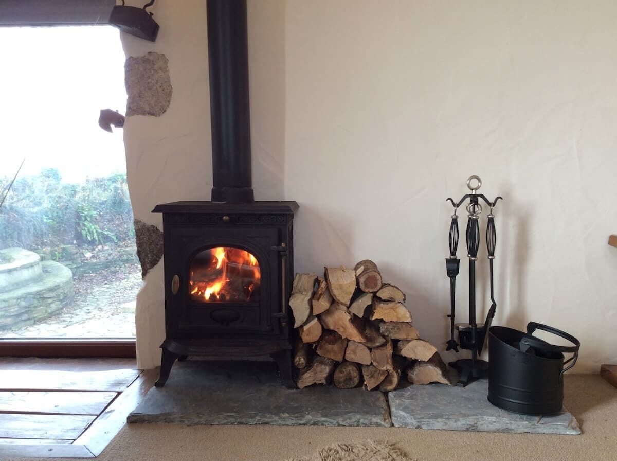 Nuthatch - Traditional Cornish Stone Cottage