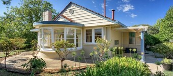Captain’s Manor- perfect location! Close to everything around Corowa Rutherglen.