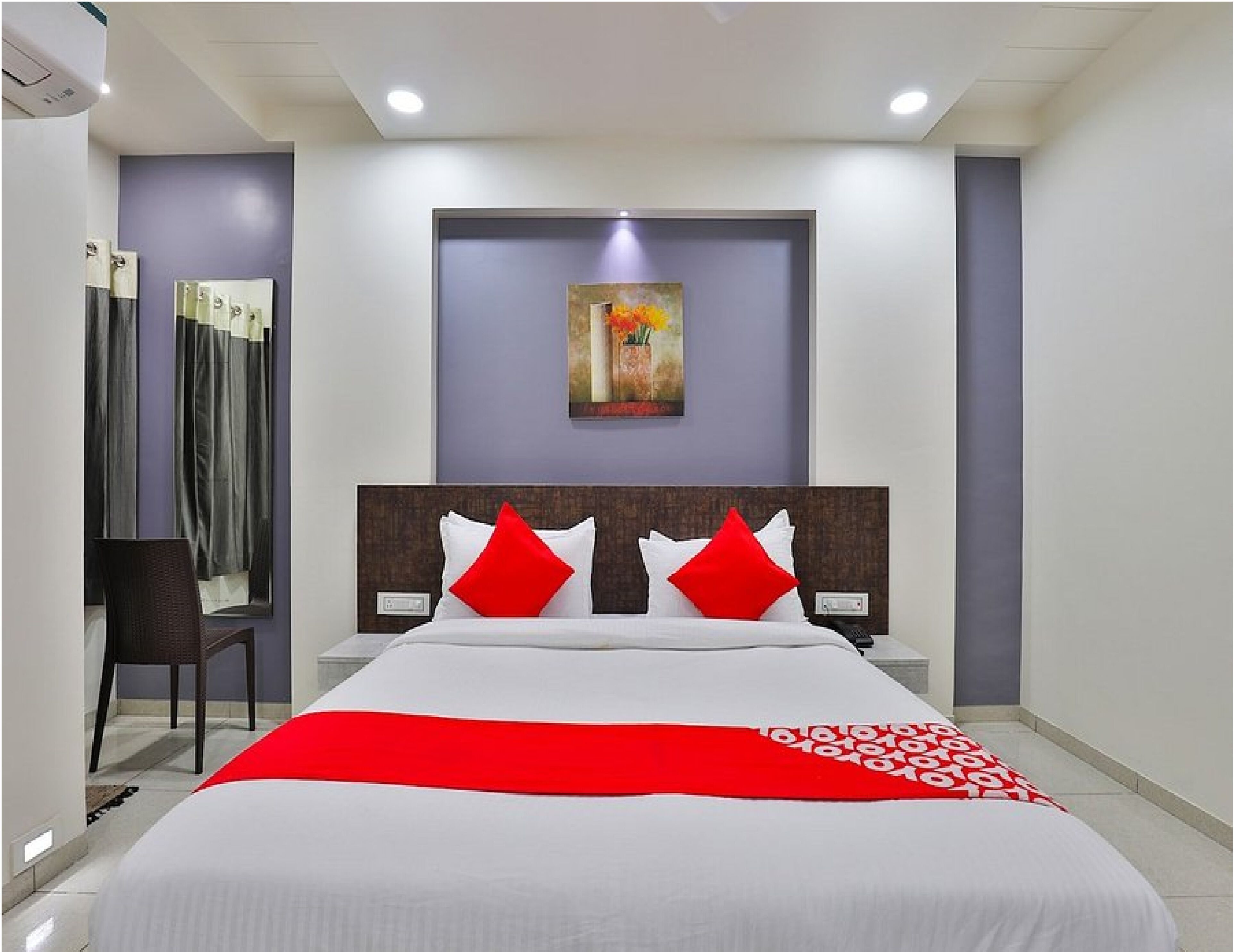 The Sky Comfort - Hotel Parth Inn