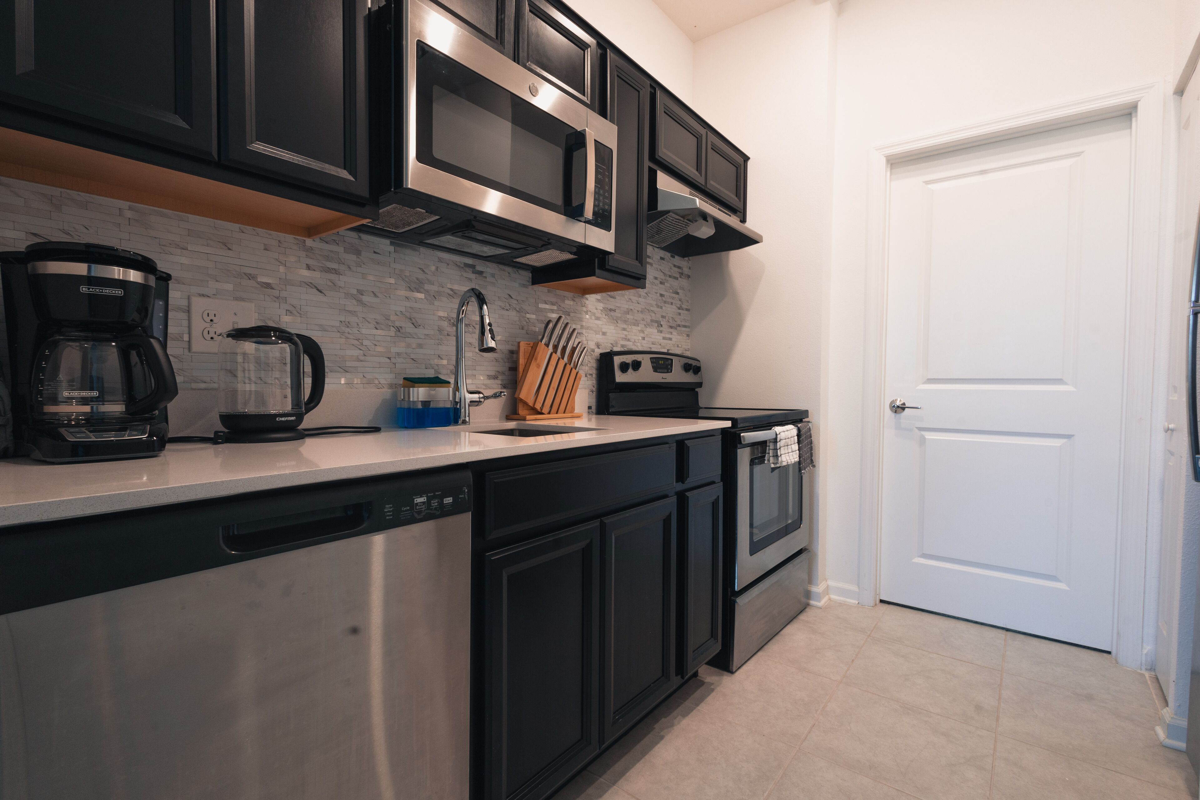 Disney, Pool, Parks - World Class, Modern Suite